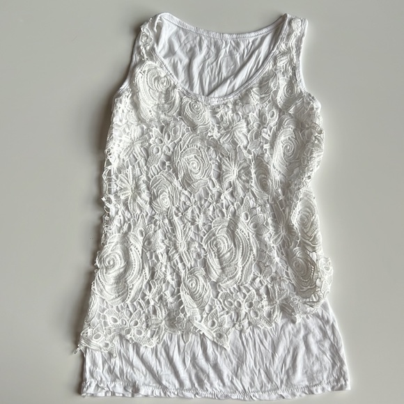 Bundle 2 embroidered lace, floral-lace detailing, sleeveless tops white - Picture 5 of 16